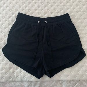 H&M black shorts